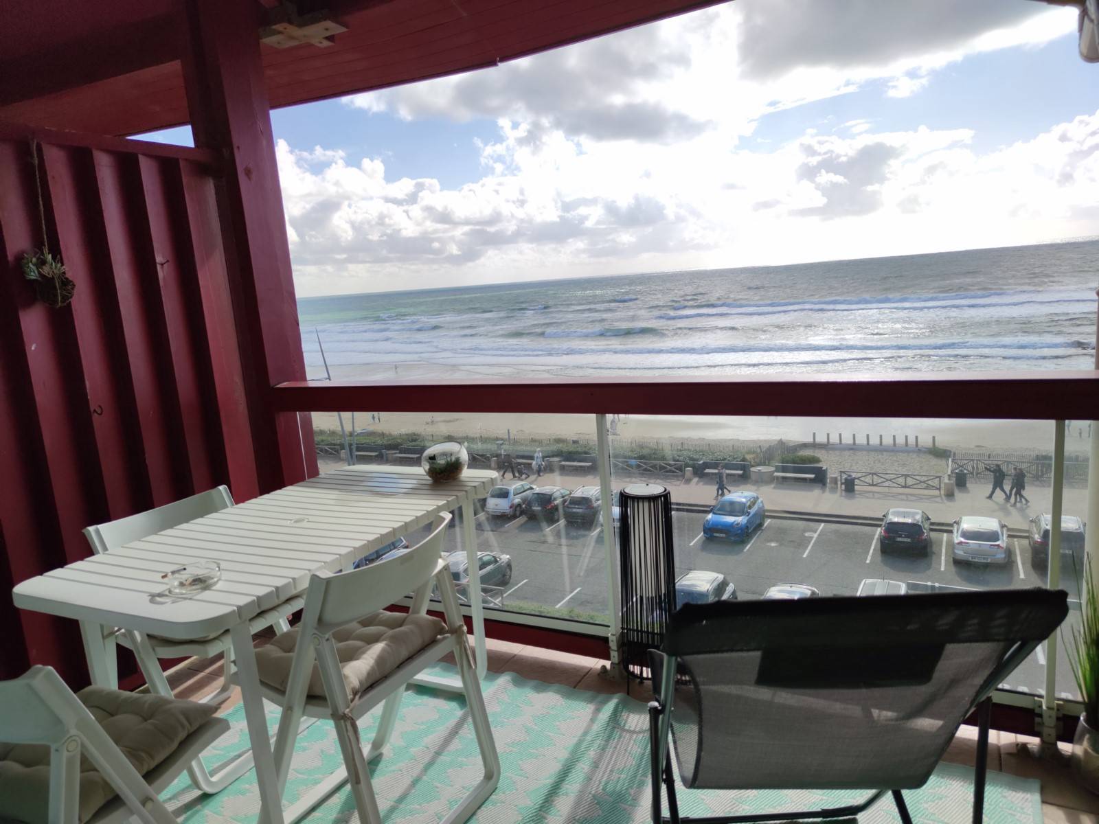 Balcon avec très belle vue sur l'Océan