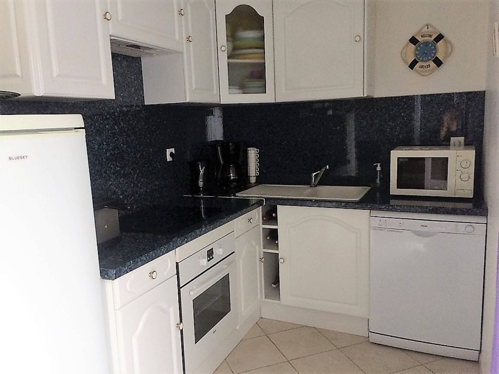 Agréable maison à louer avec 2 chambres pour 4 personnes située dans le centre-ville de Lacanau-Océan