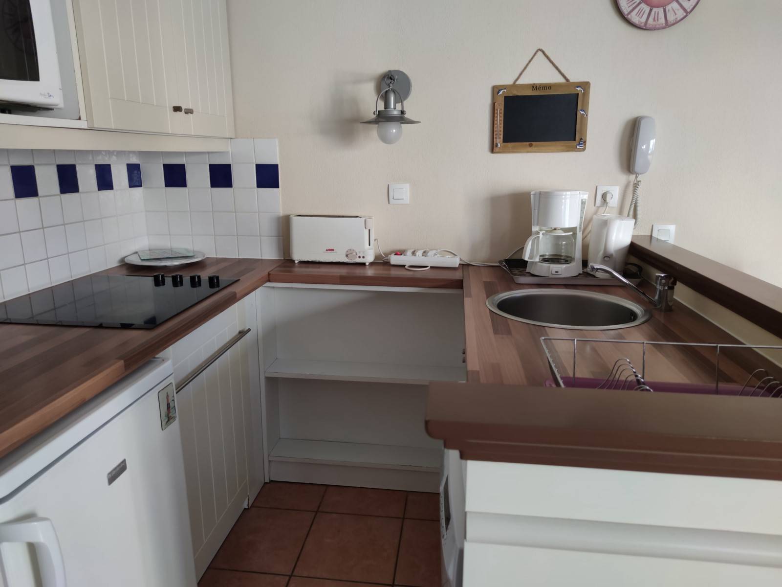 A louer pavillon mitoyen avec 2 chambre à proximité immédiate du Golf de Lacanau 