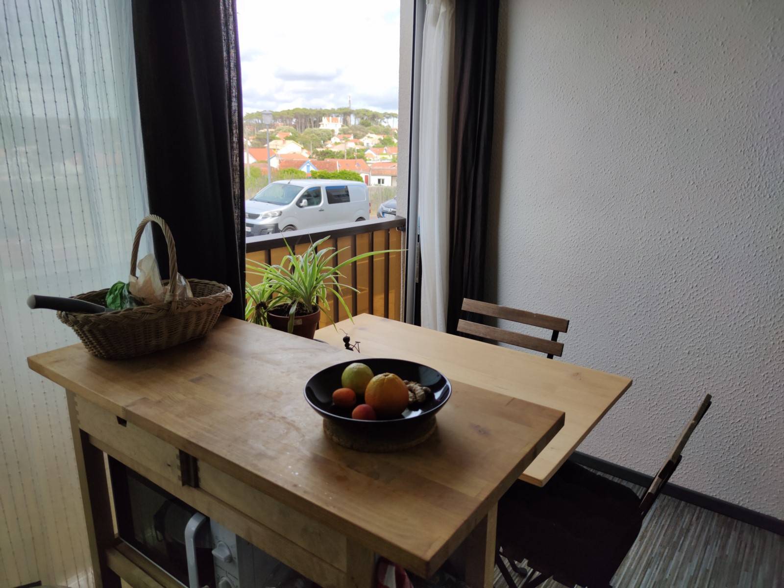 Loggia avec coin repas
