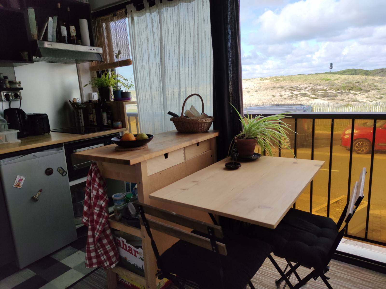 Loggia avec coin repas