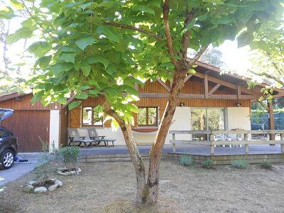 A louer agréable chalet individuel entre le lac de Maubuisson et Carcans plage en Gironde
