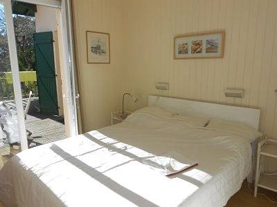 Location de villa en lisière de forêt à Maubuisson commune de Carcans en Gironde Nouvelle Aquitaine carcans maubuisson gironde aquitaine Haut Maubuisson 