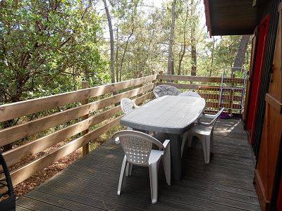 Agréable chalet à louer dans les pins à Carcans Maubuisson proche de Carcans Plage et de Lacanau Océan en Gironde CARCANS-MAUBUISSON Les Forestières 