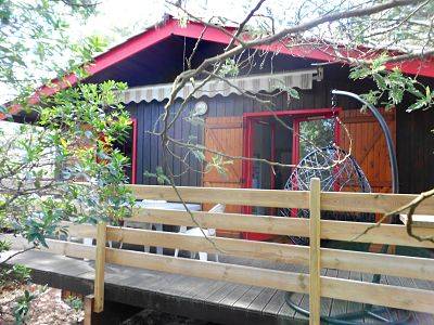 Agréable chalet à louer dans les pins à Carcans Maubuisson proche de Carcans Plage et de Lacanau Océan en Gironde CARCANS-MAUBUISSON Les Forestières 
