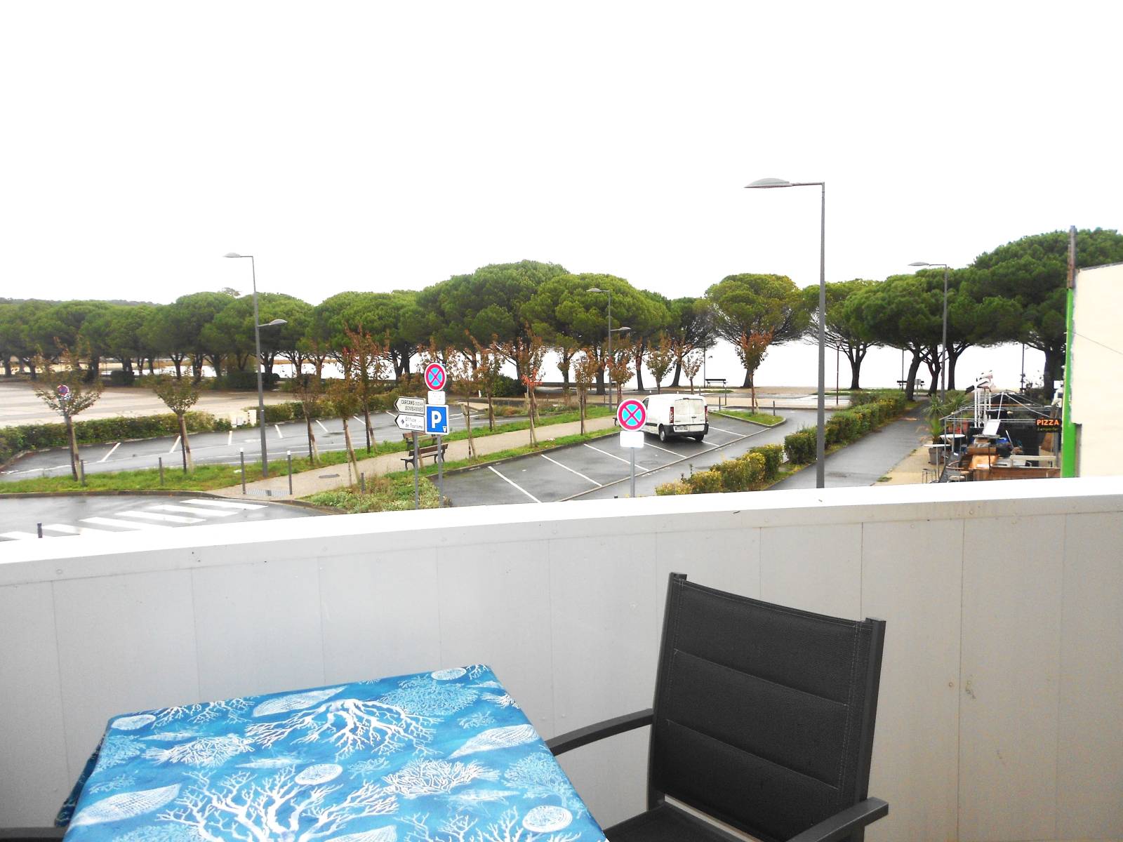 belle terrasse face au Lac
