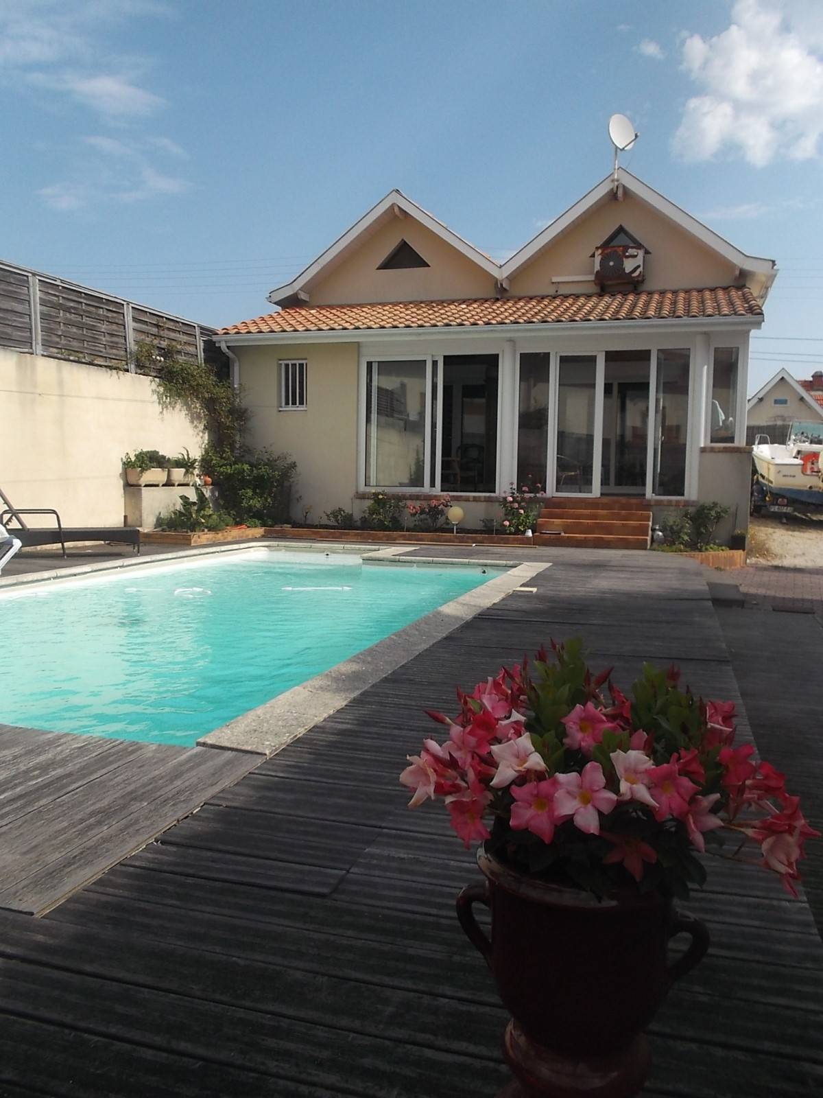 Maison individuelle avec piscine