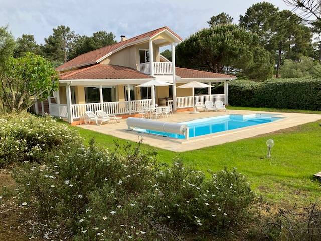 villa de standing le baganais