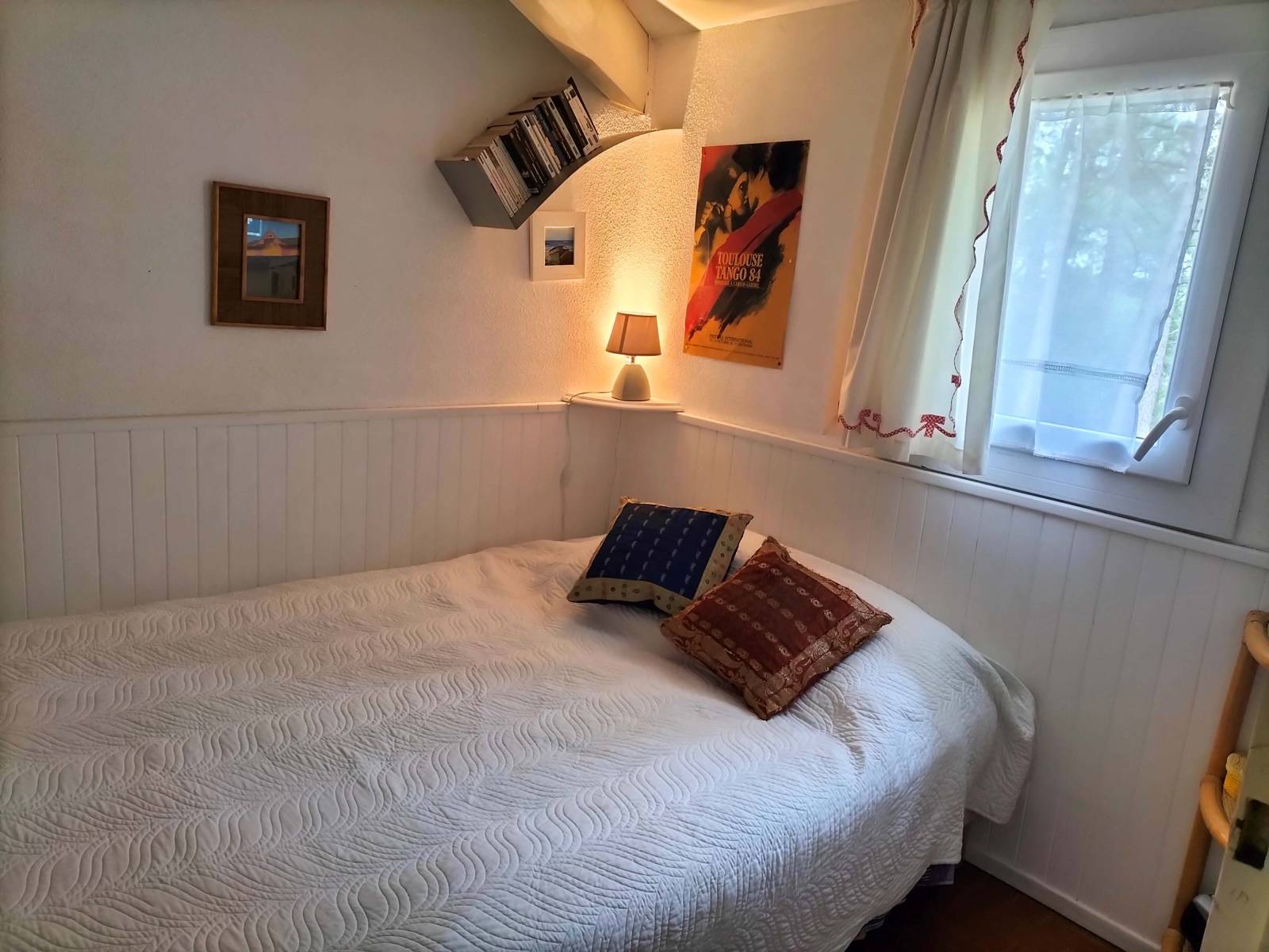 chambre 1 avec placards dans la forêt