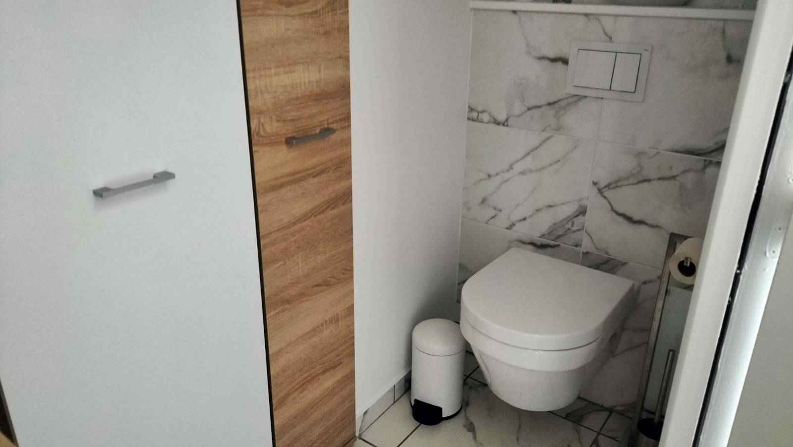 wc indépendant lacanau