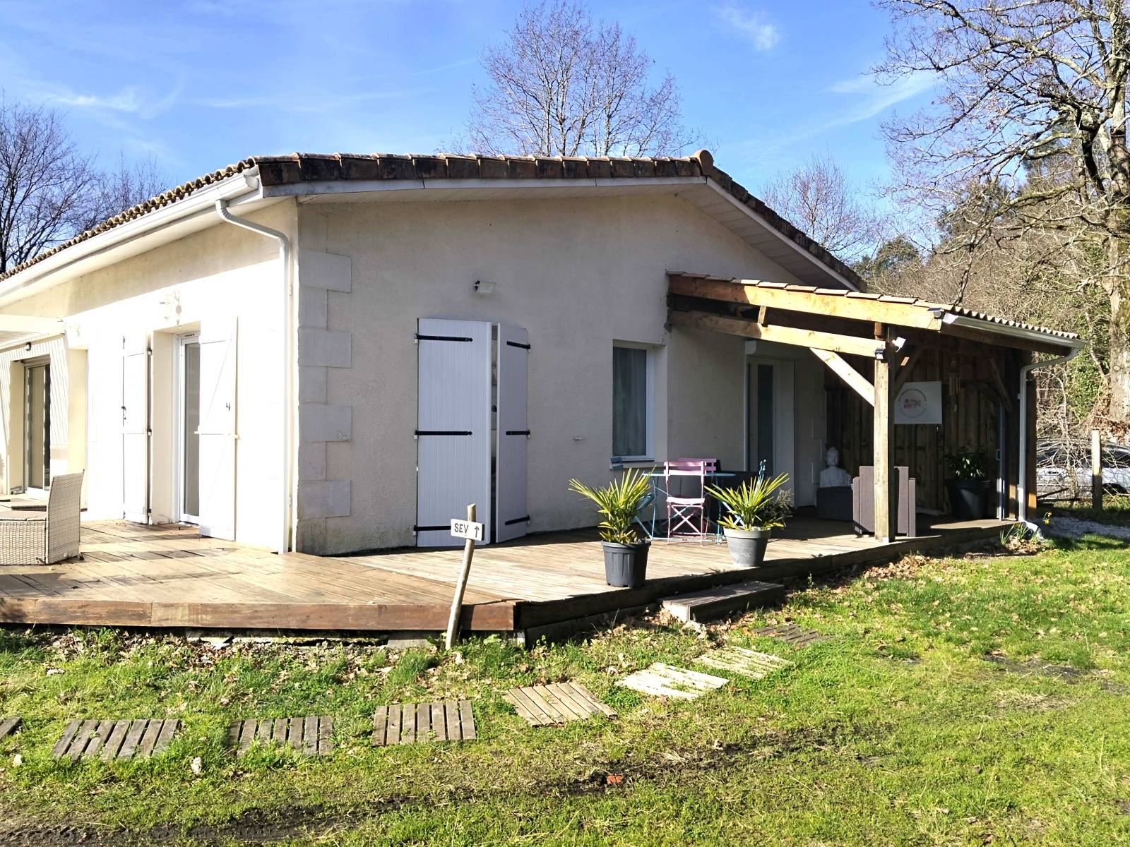 VILLA ENTIEREMENT RENOVEE