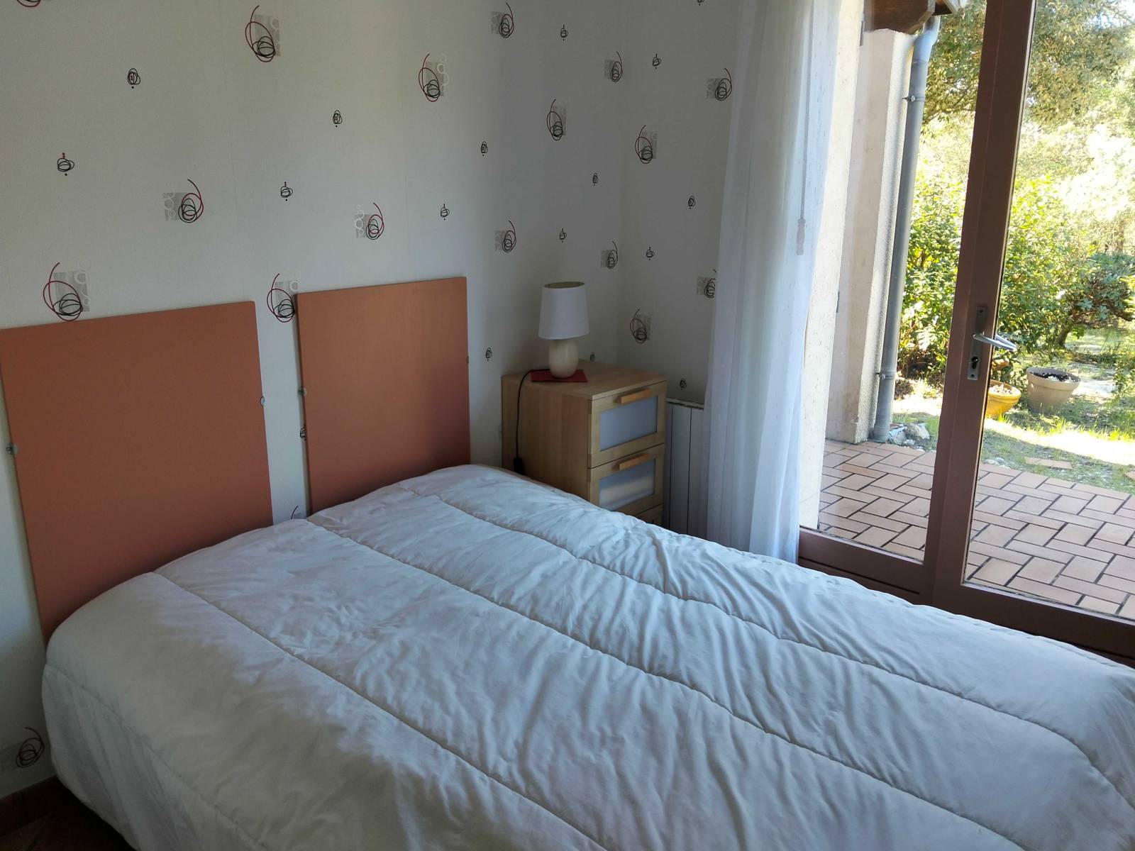 EN EXCLUSIVITE VILLA DE TROIS CHAMBRES A PROXIMITE DU LAC DE MAUBUISSON