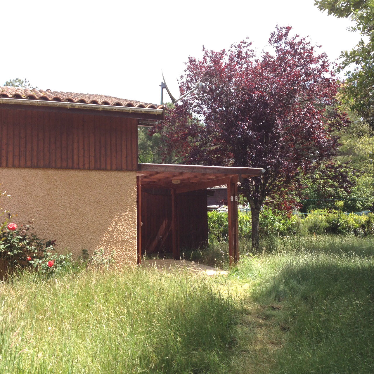 Vente Pavillon mitoyen quartier calme prés du Lac de Maubuisson.