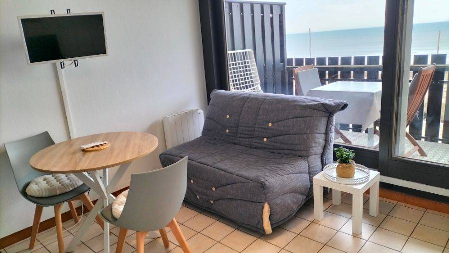 Agréable studio à louer avec pleine vue sur l'Océan à Lacanau-Océan