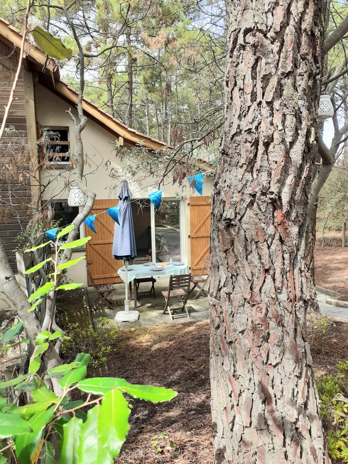 A louer pavillon pour 4 personnes dans une résidence à Lacanau-Océan