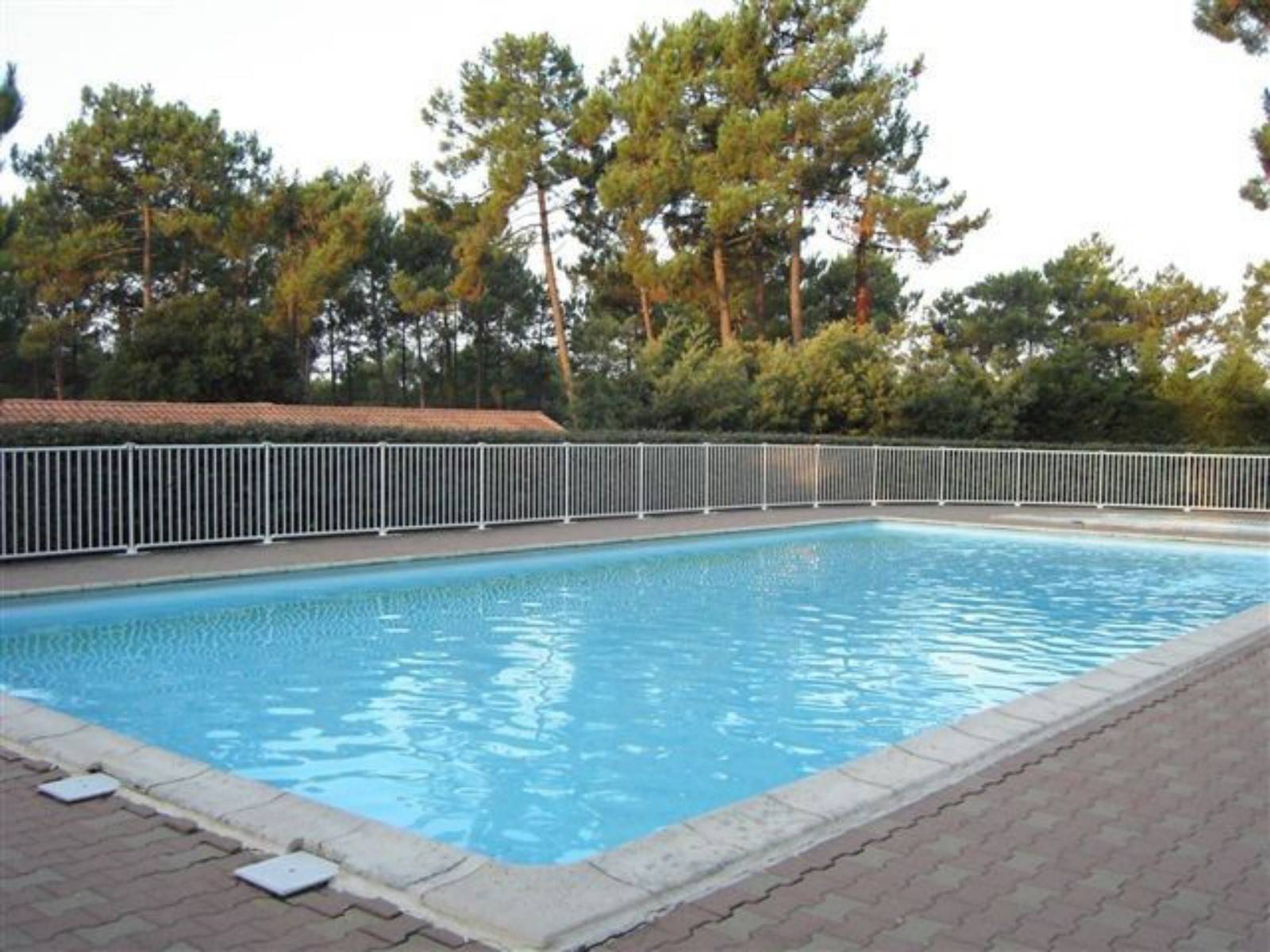 Piscine de la résidence