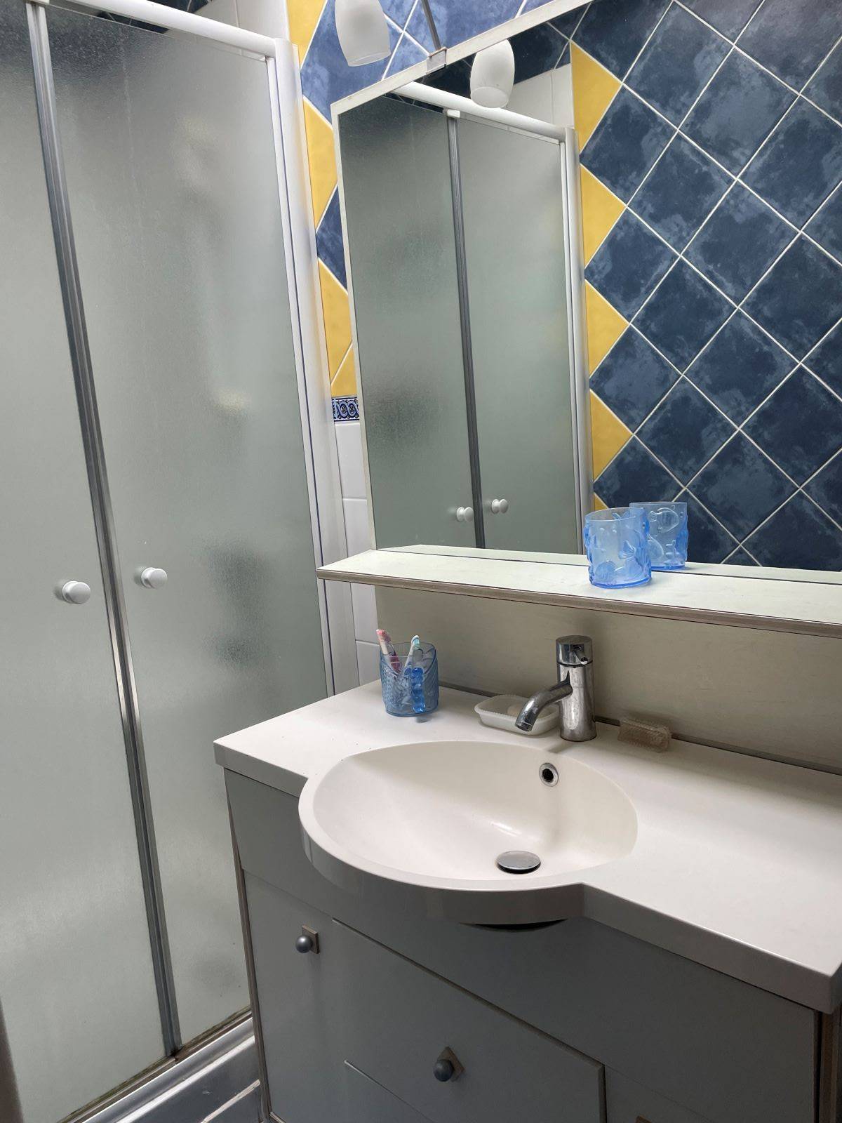Salle d'eau avec wc