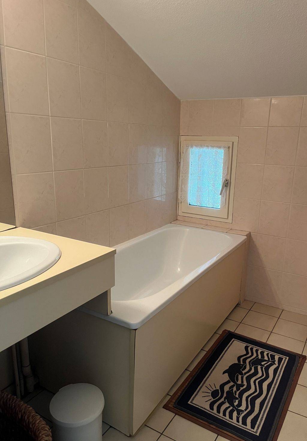 Pavillon à louer avec salle de bain et wc séparés à Lacanau-Océan