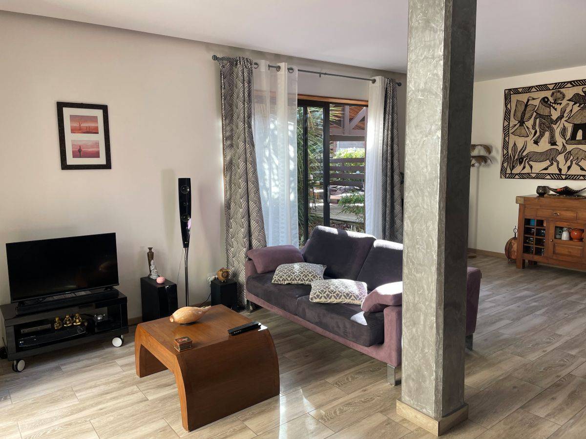 Superbe appartement à louer de type 3 dans une résidence dans les pins à Lacanau-Océan