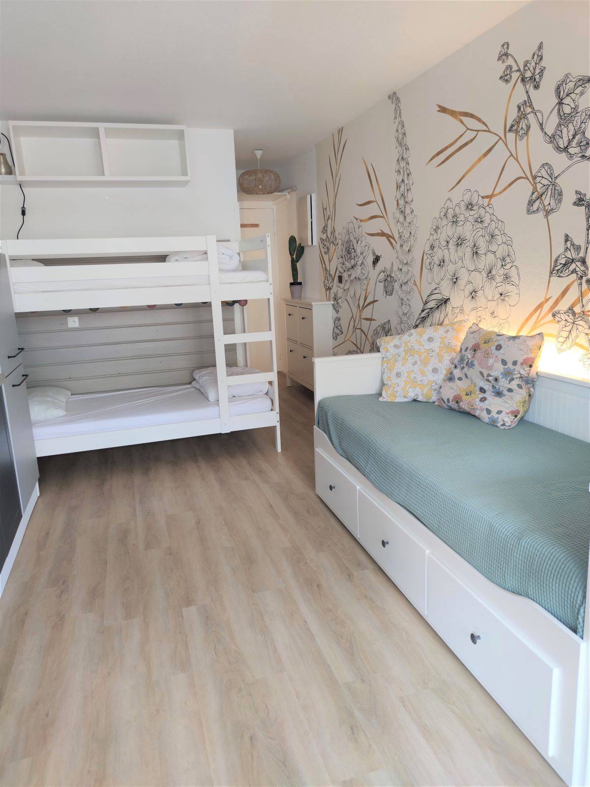 Joli studio à louer pour 4 personnes avec terrasse et aperçu sur l'Océan à Lacanau