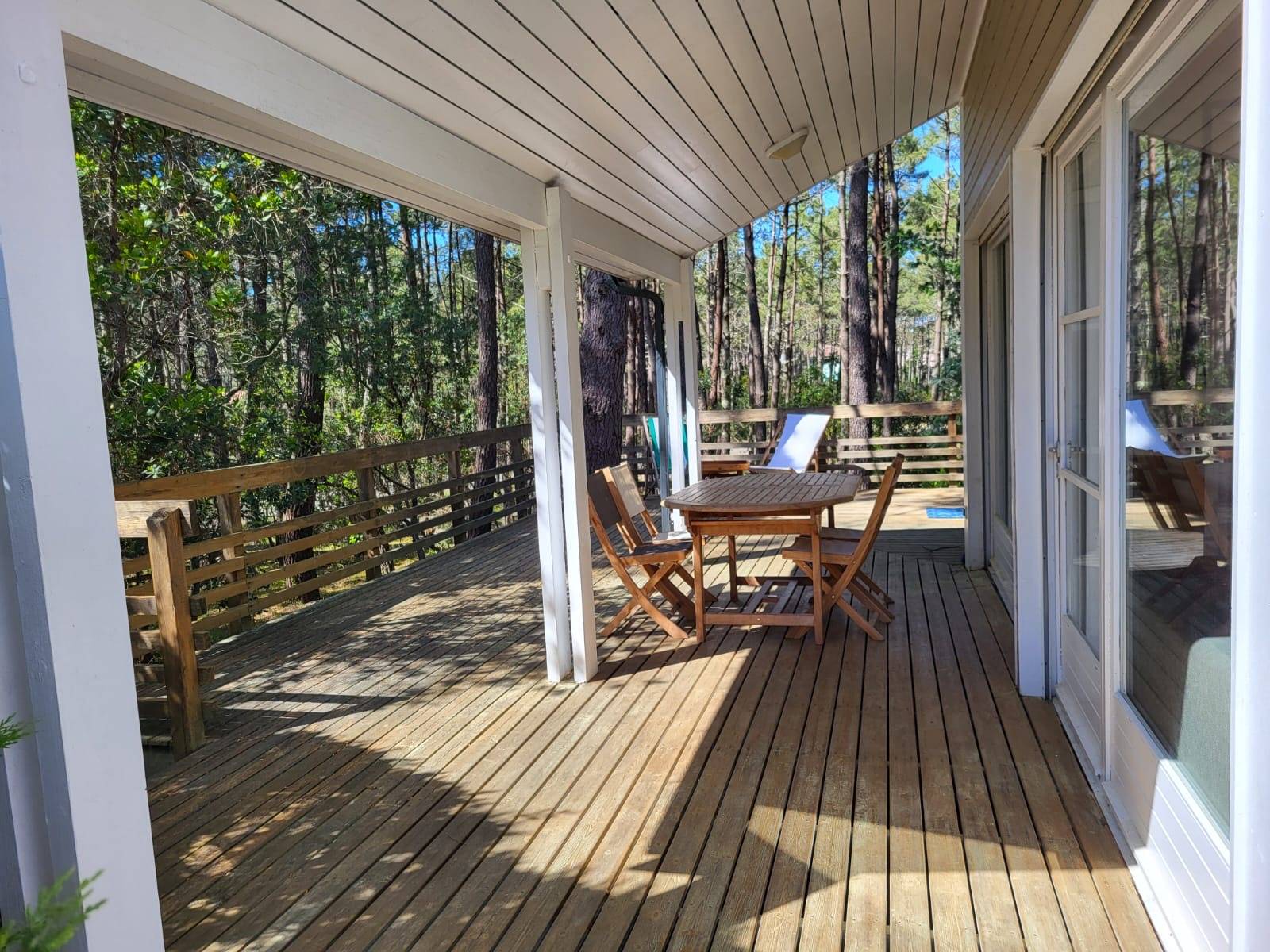 A louer à Lacanau-Océan belle maison de type 5 dans la résidence Le Baganais