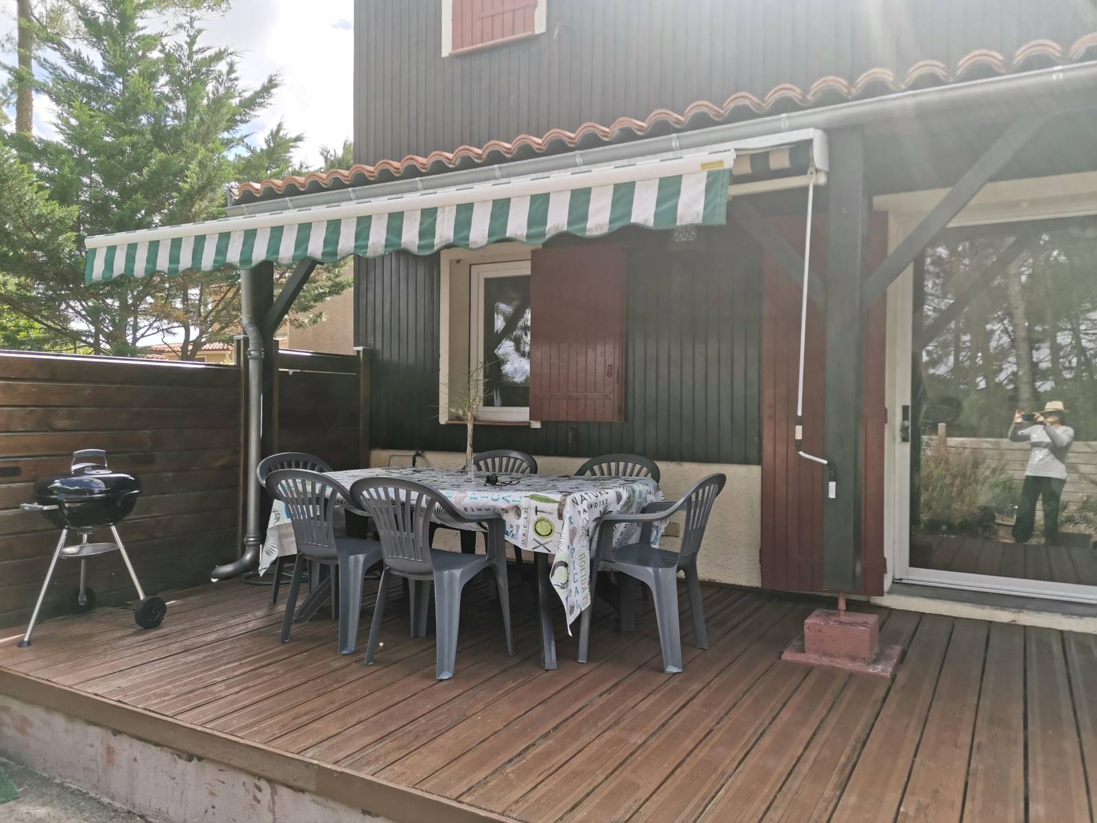 Jolie pavillon mitoyen à louer avec 2 chambres à Lacanau-Océan