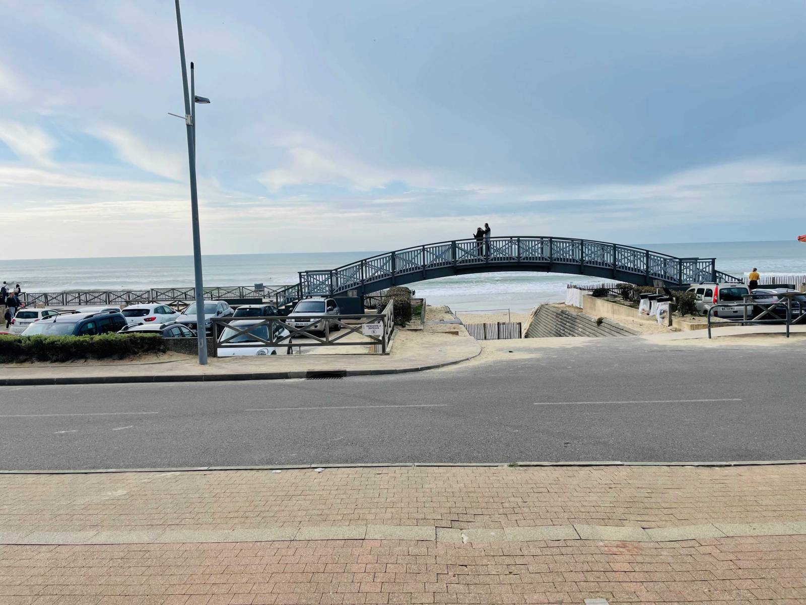 studio situé face à l'océan lacanau