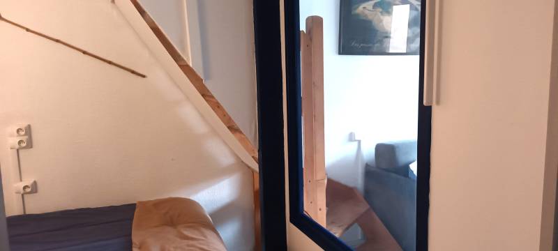 A louer pavillon pour 5 personnes avec possibilité de déjeuner sur sa terrasse ensoleillée à Lacanau-Océan