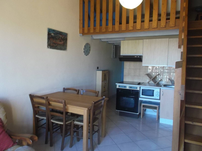 Séjour avec kitchenette