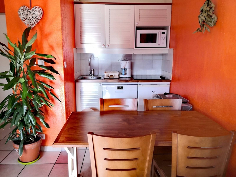 Kitchenette