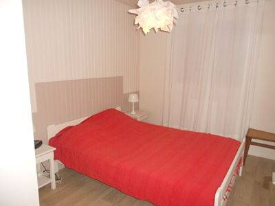 A louer agréable chalet individuel entre le lac de Maubuisson et Carcans plage en Gironde Carcans Maubuisson Lacanau Hourtin Gironde  