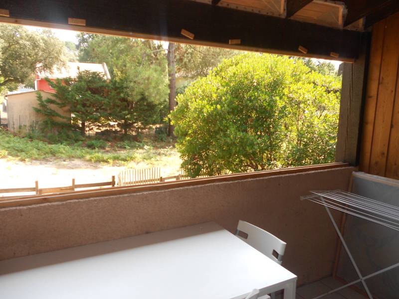 Appartement T1 avec mezzanine et alcôve à Maubuisson en très bon état