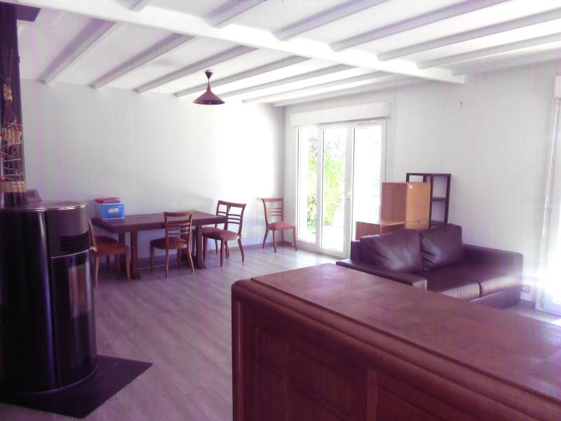 Villa de 111 m² entre CARCANS-VILLE et MAUBUISSON