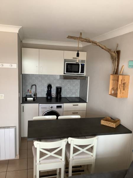 A Lacanau-Océan à louer joli appartement pour 4 personnes avec balcon quartier Sud de Lacanau