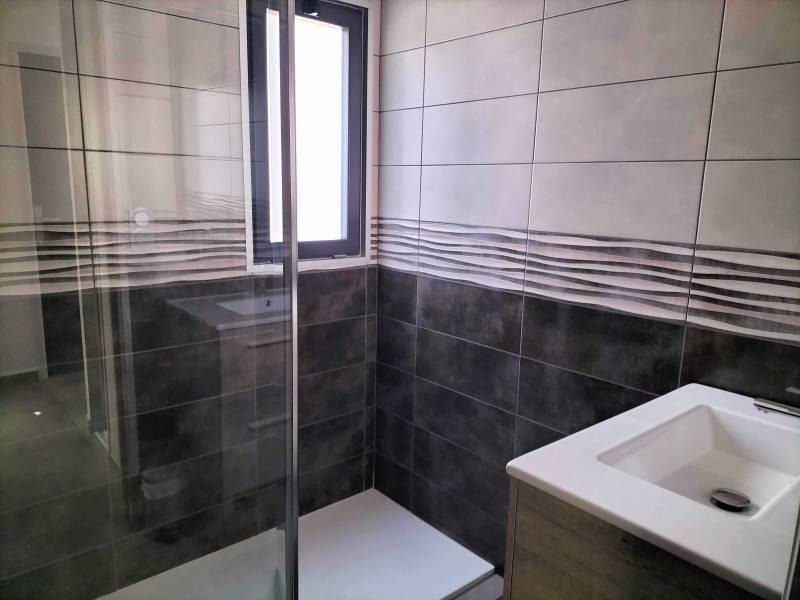 Jolie maison de vacances neuve décorée avec soin à louer à Lacanau-Océan