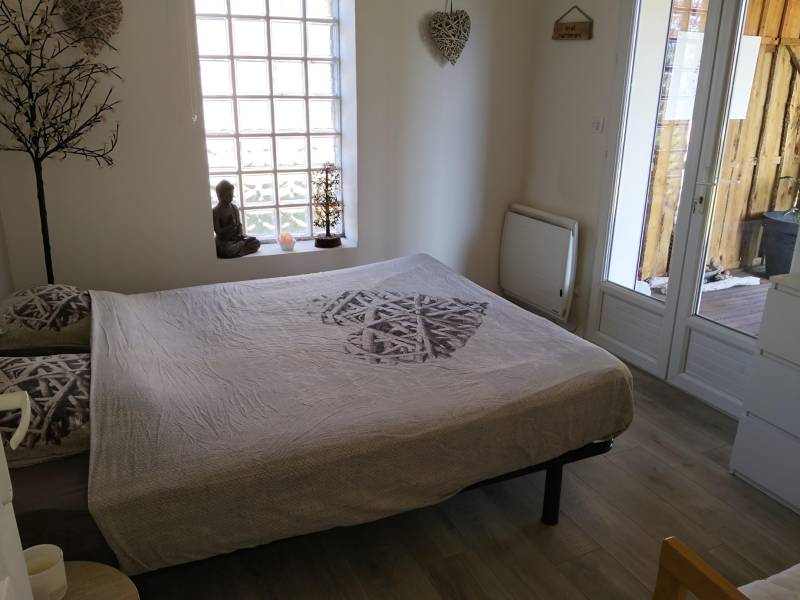 VILLA ENTIEREMENT RENOVEE DE 4 PIECES A 5 MINUTES DU BOURG DE CARCANS