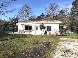 VILLA ENTIEREMENT RENOVEE A 5 min du BOURG DE CARCANS