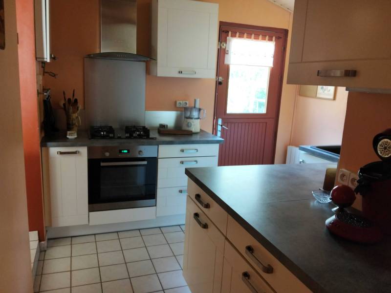 EN EXCLUSIVITE VILLA DE TROIS CHAMBRES A PROXIMITE DU LAC DE MAUBUISSON