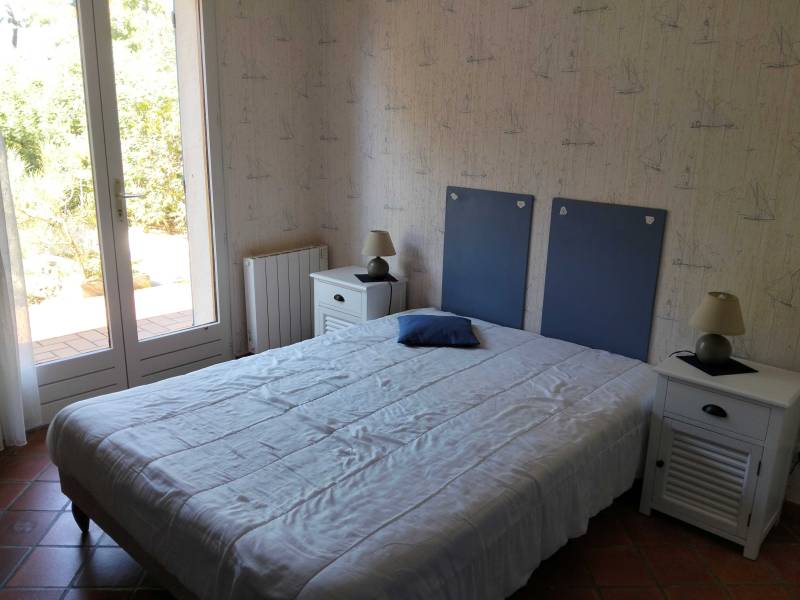 EN EXCLUSIVITE VILLA DE TROIS CHAMBRES A PROXIMITE DU LAC DE MAUBUISSON