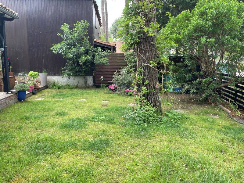 A louer dans la résidence Les Palombes un agréable pavillon pour 4 personnes à Lacanau-Océan