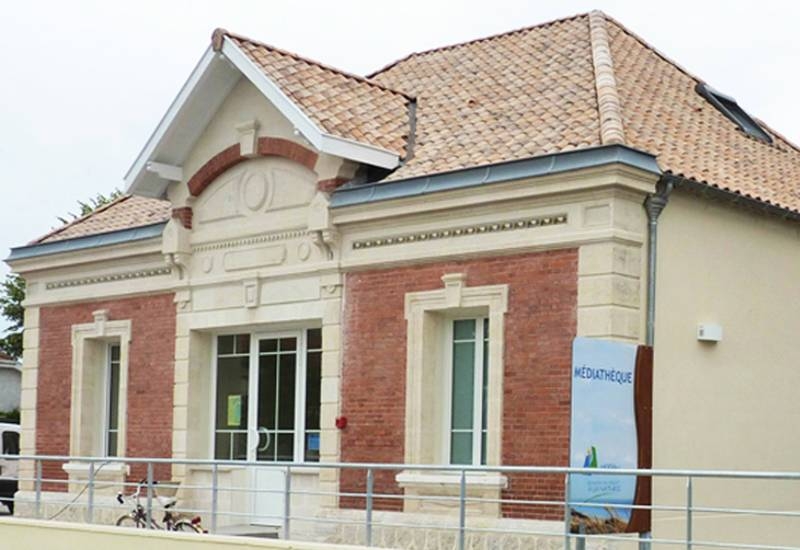 Médiathèque Lacanau-Ville