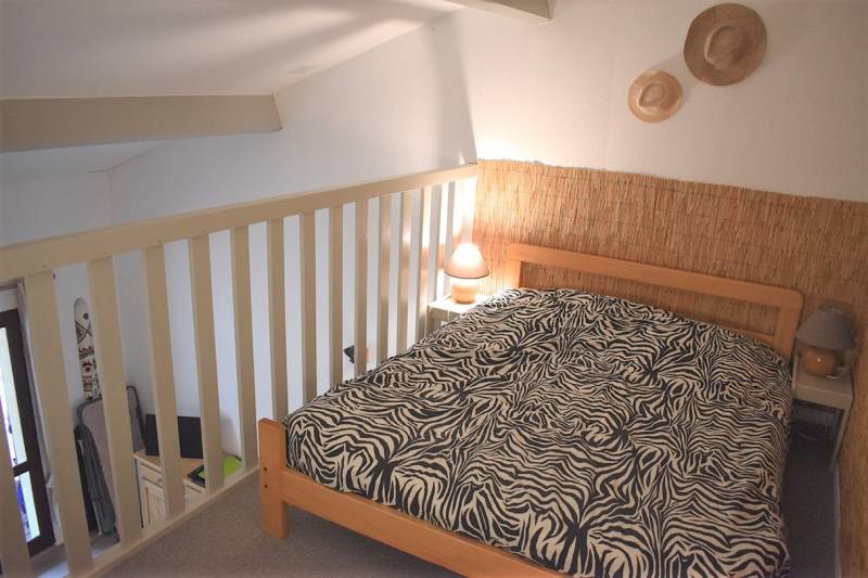 A louer ce joli pavillon mitoyen pour 5 personnes pour des vacances en famille à Lacanau-Océan