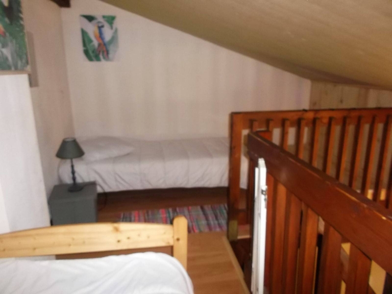 Mezzanine suite