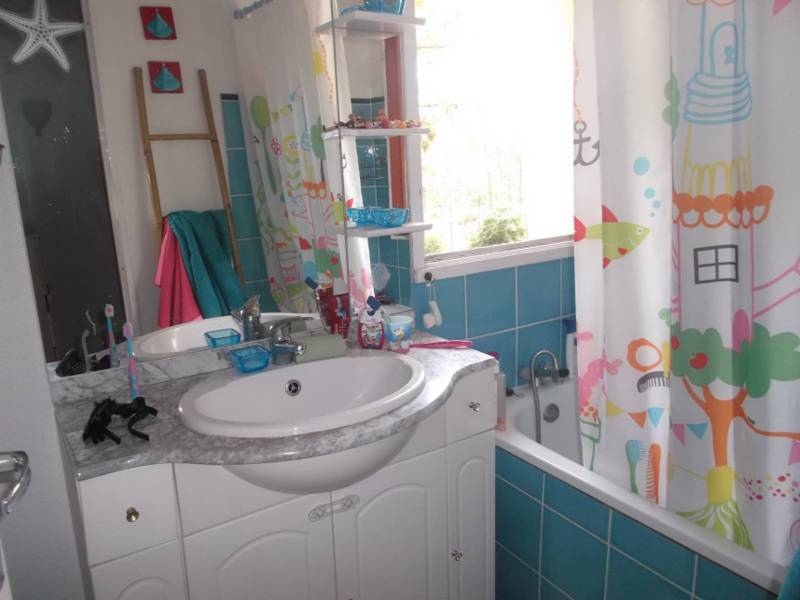 Pavillon mitoyen à louer avec baignoire à Lacanau-Océan
