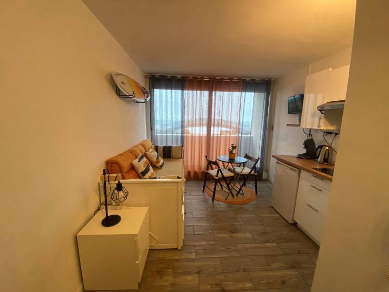 studio avec place de parking lacanau