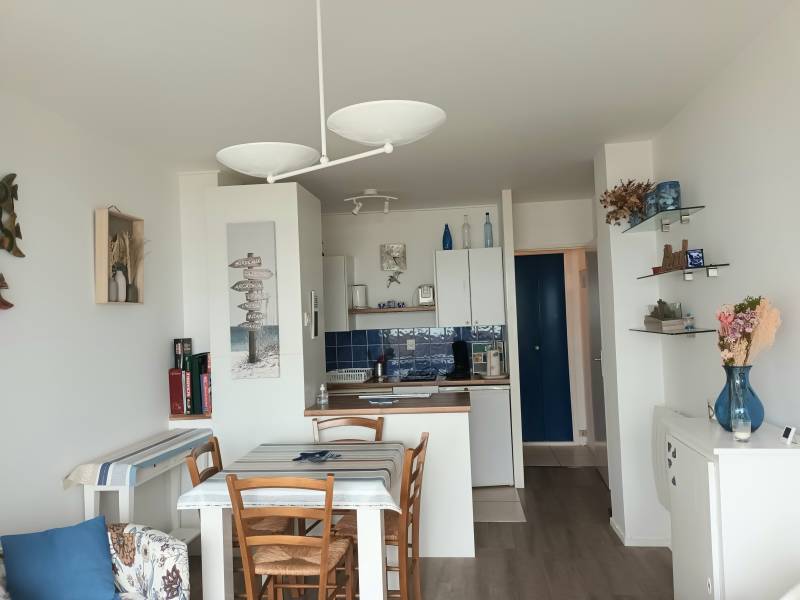 Séjour avec kitchenette