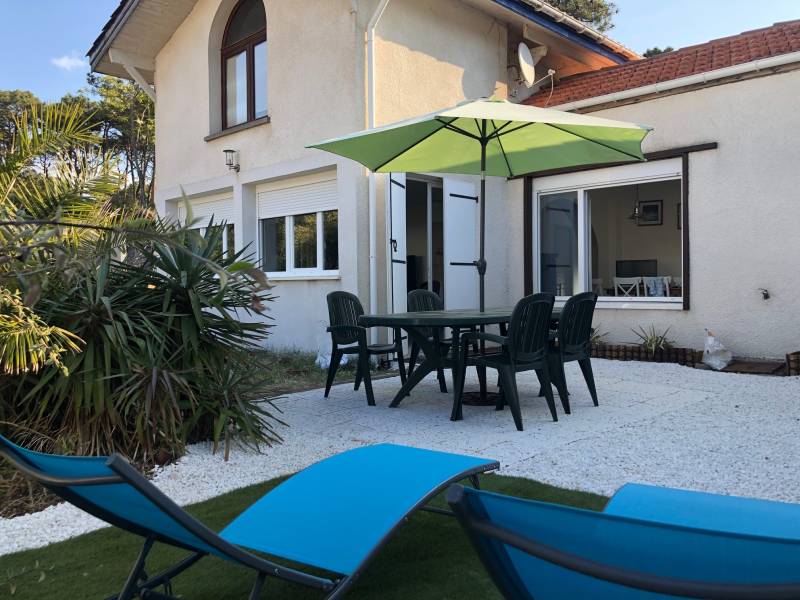 A Lacanau-Océan à louer maison lumineuse et 3 chambres pour des vacances en famille ou entre amis