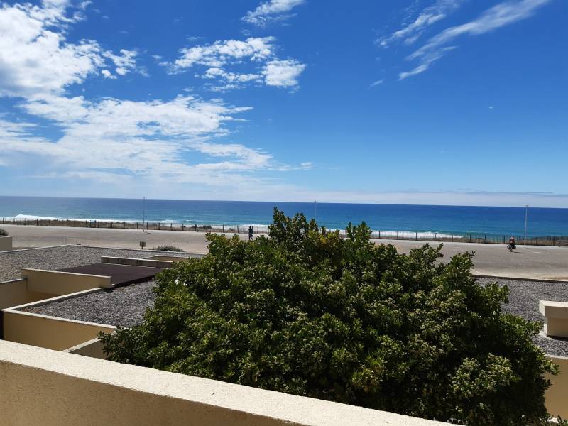 Pleine vue sur l'Océan depuis le balcon