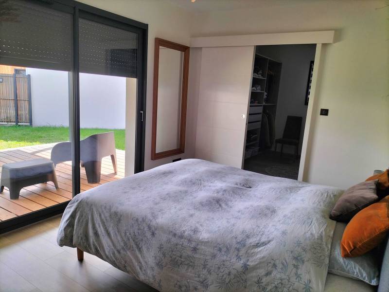 chambre avec dessing