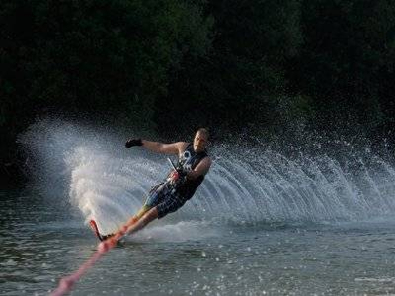 Ski nautique wakeboard baby ski